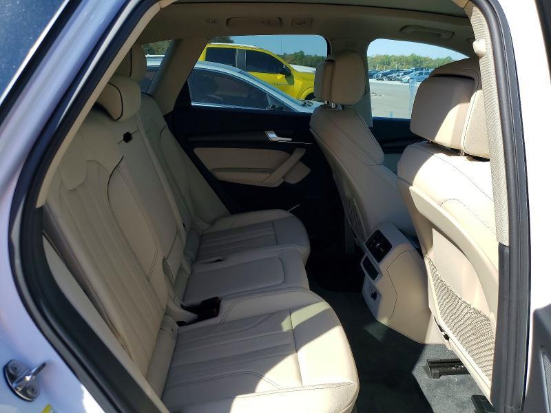 2024 Audi Q5 Premium 45