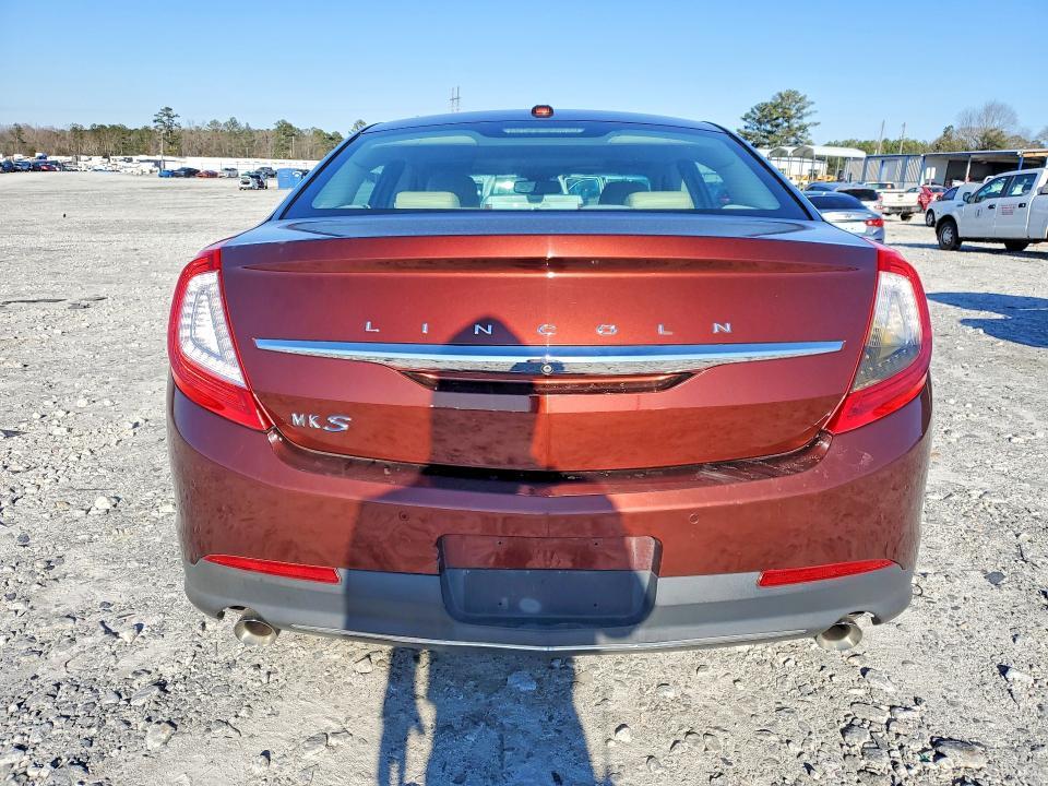 2015 Lincoln MKS