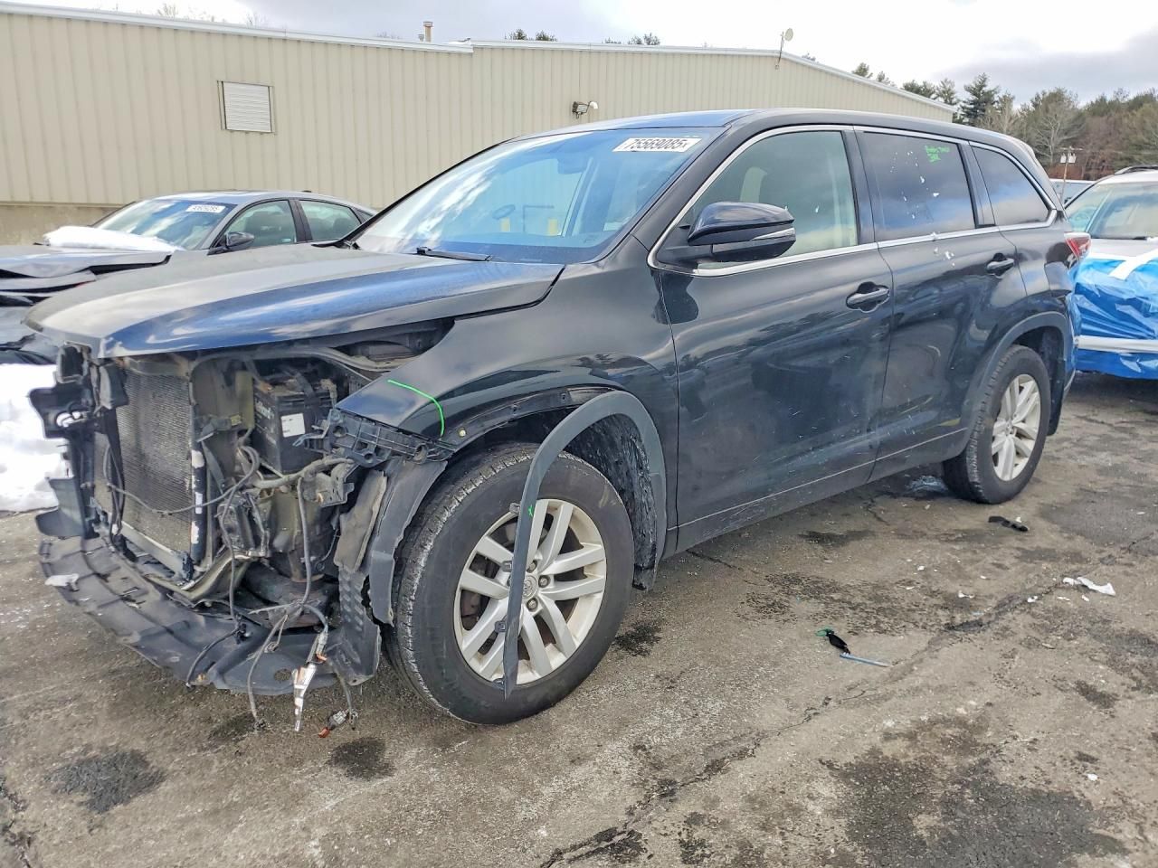 2015 Toyota Highlander le