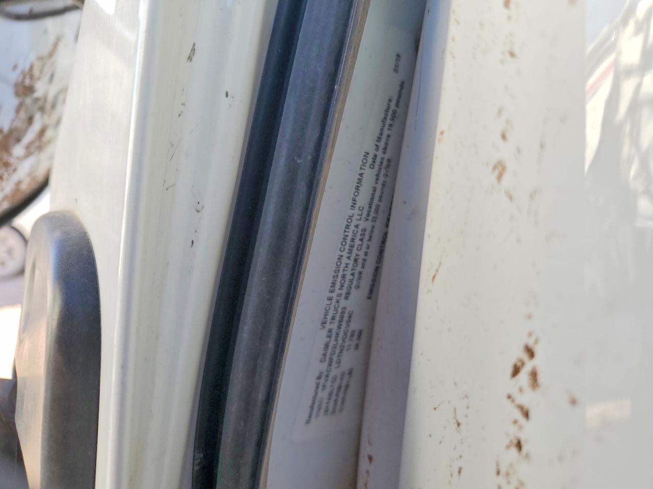 2020 Freigliner 2020 Freightliner Business Class M2 Cable Placer B