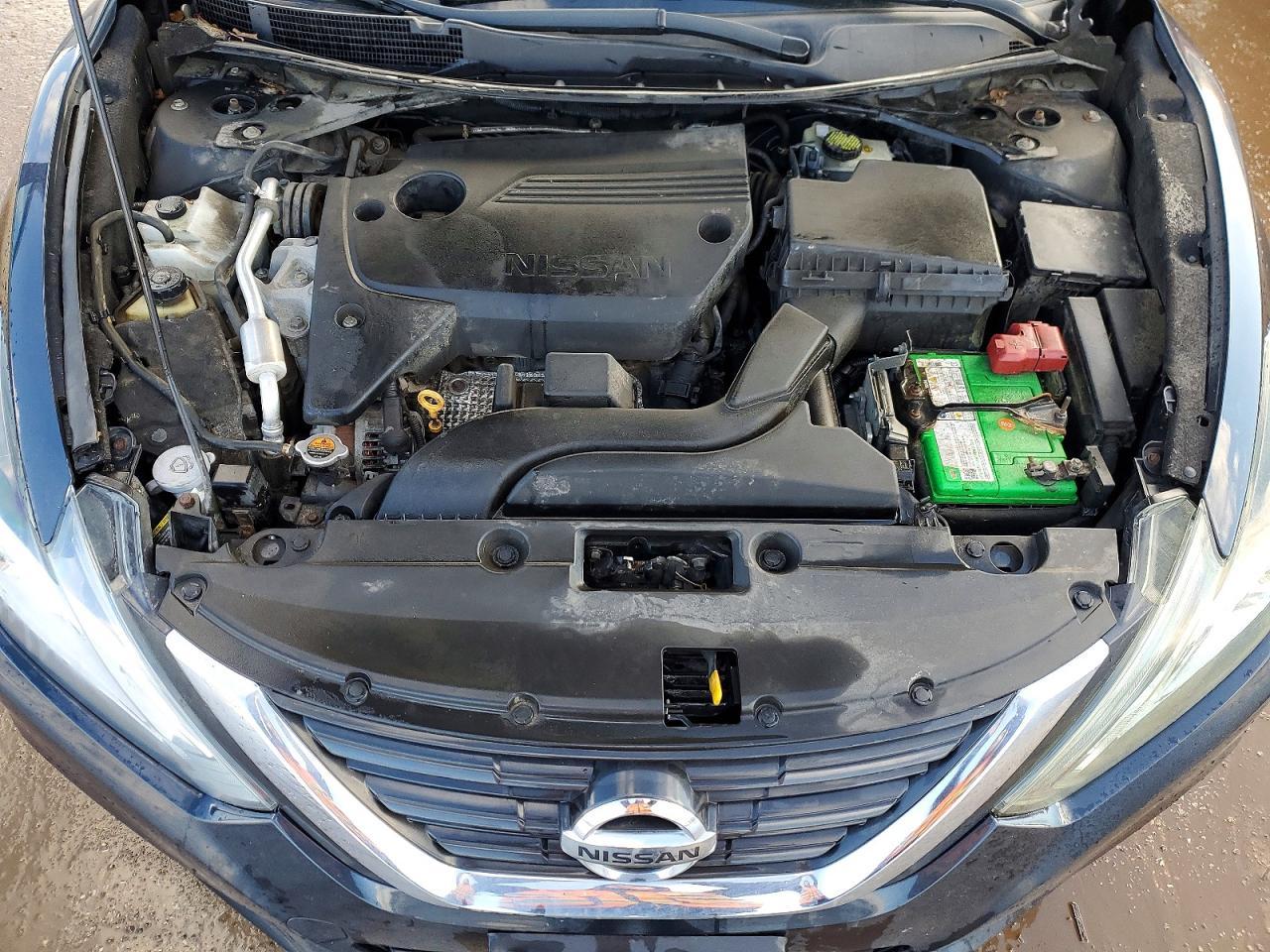 2017 Niss Altima
