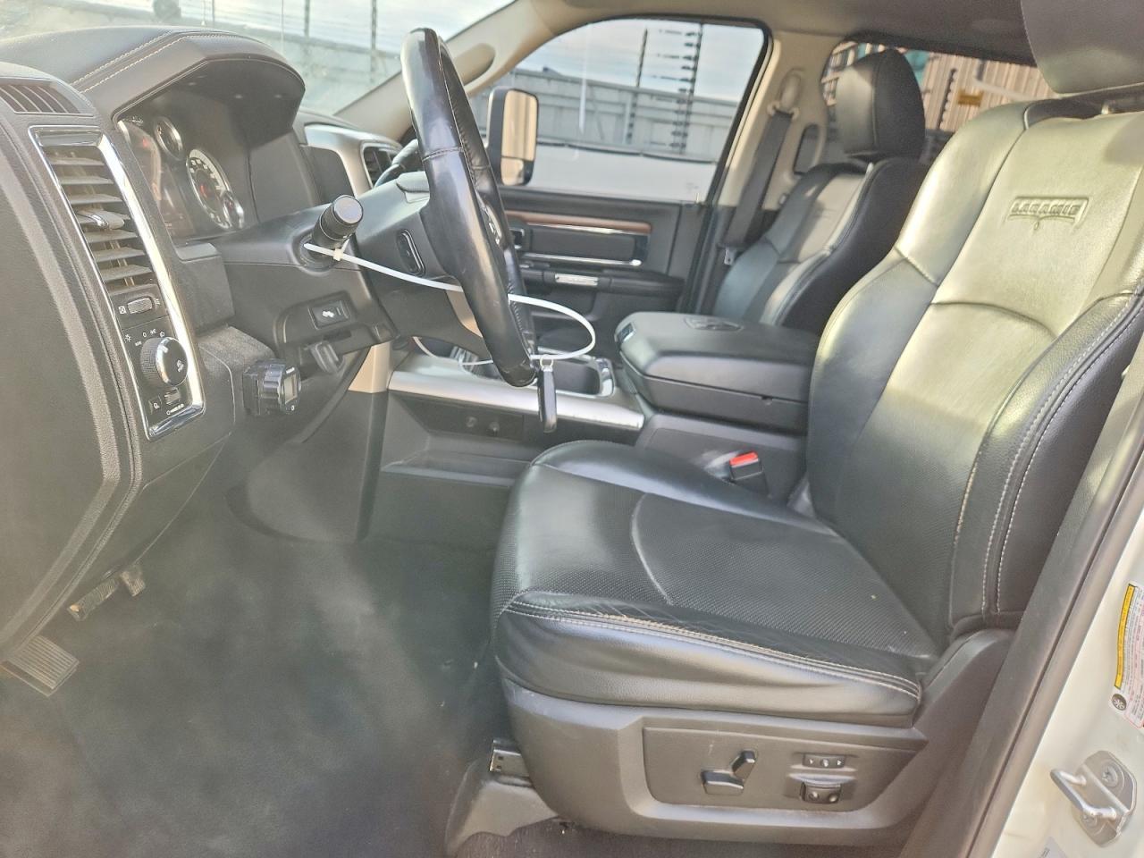 2016 Dodge 3500 Laramie