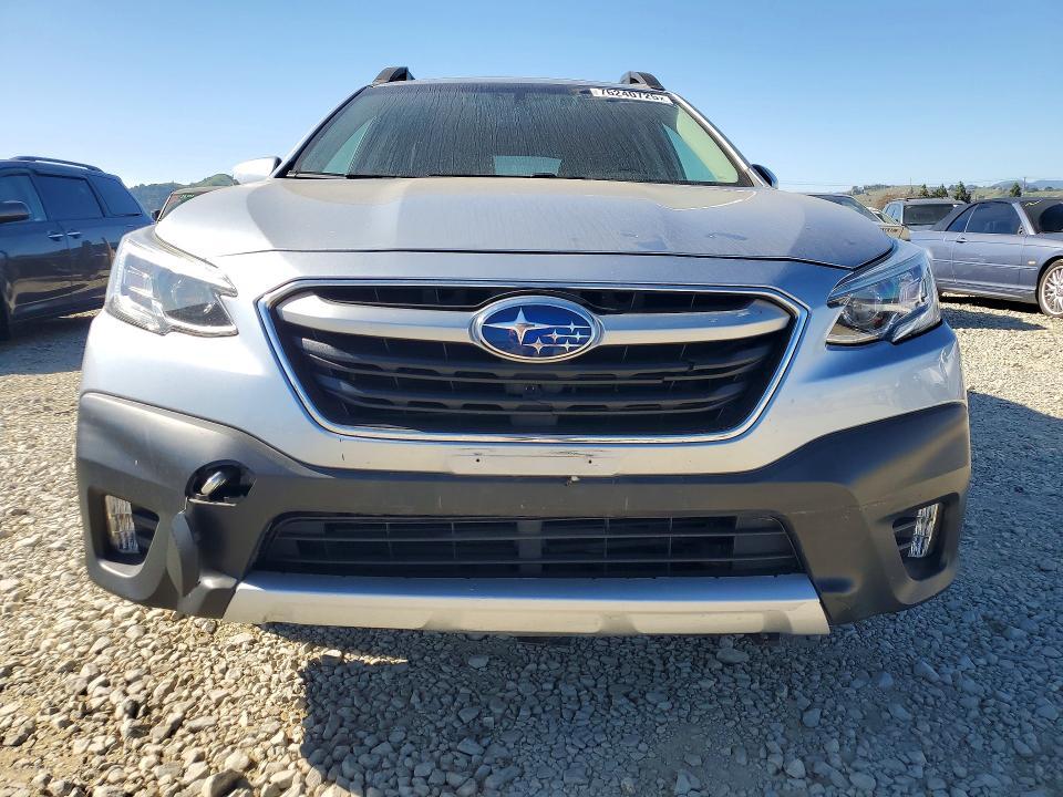 2022 Subaru Outback Limited xt