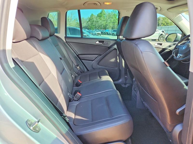 2014 Volkswagen Tiguan s