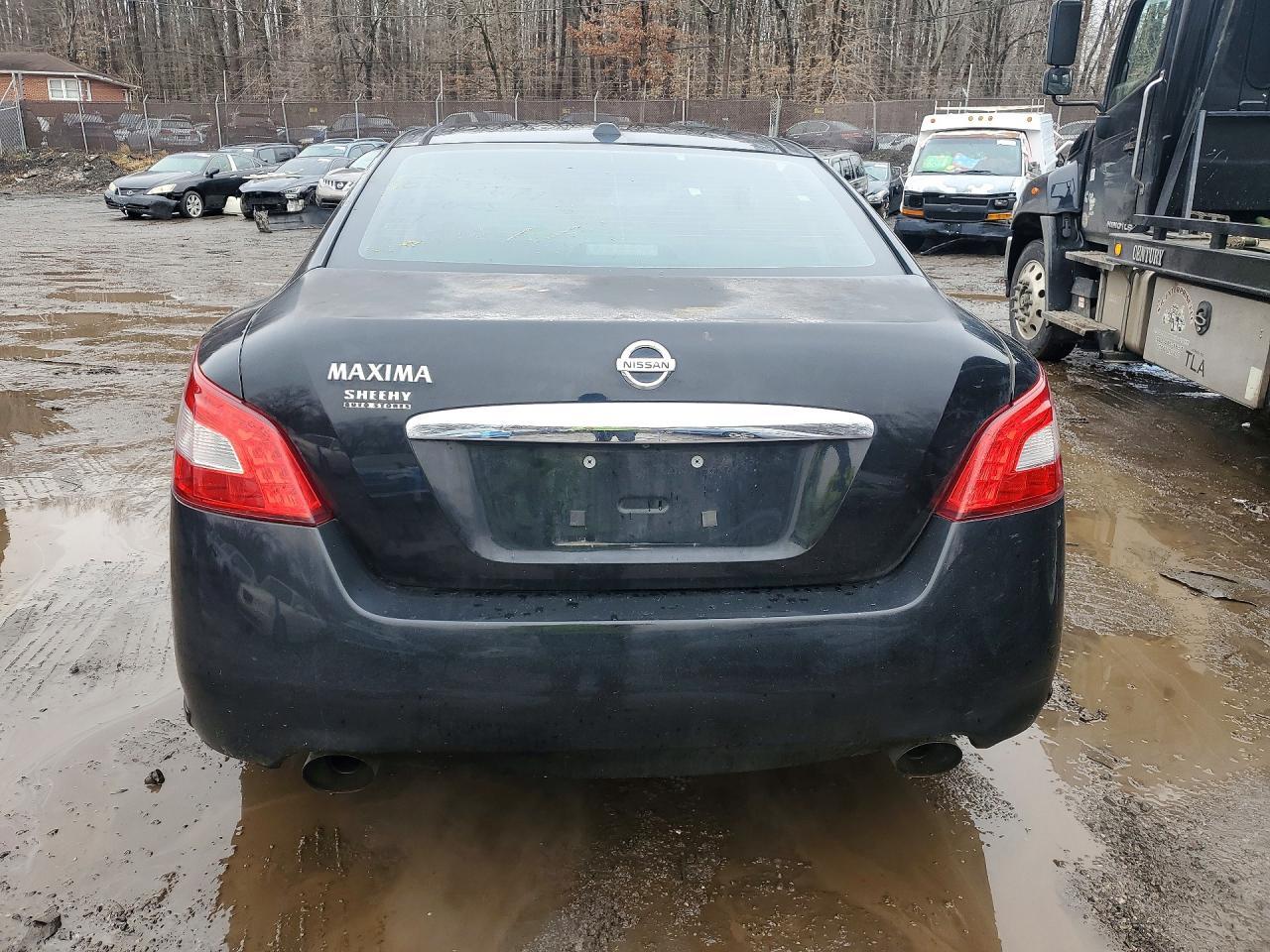2010 Nissan Maxima s
