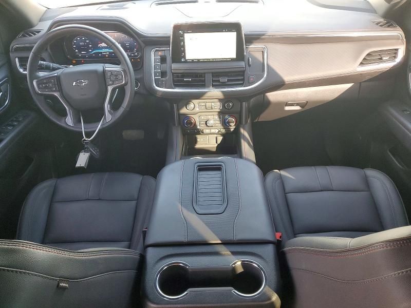 2023 Chevrolet Suburban C1500 rst