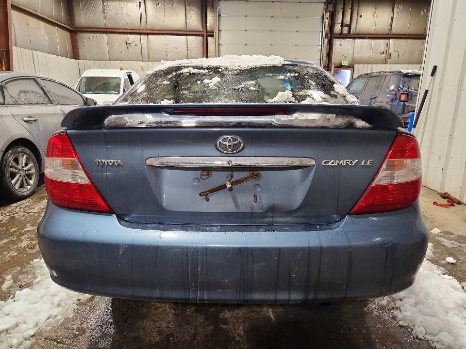 2002 Toyota Camry le
