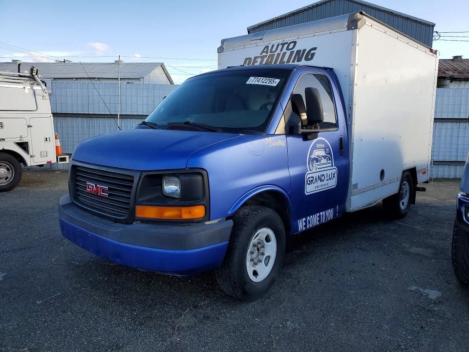 2003 GMC Savana Cutaway G3500