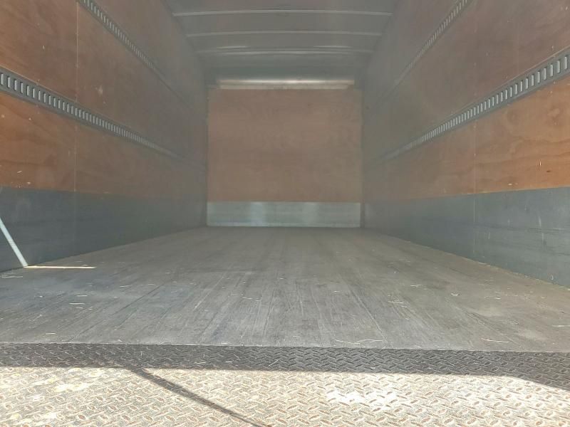 2009 International 4300 BOX Truck