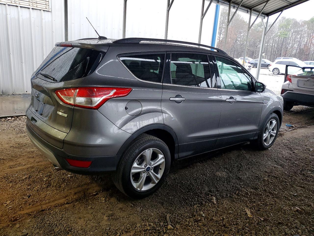 2014 Ford Escape se