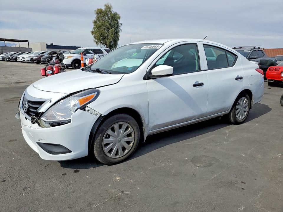 2018 Niss Versa
