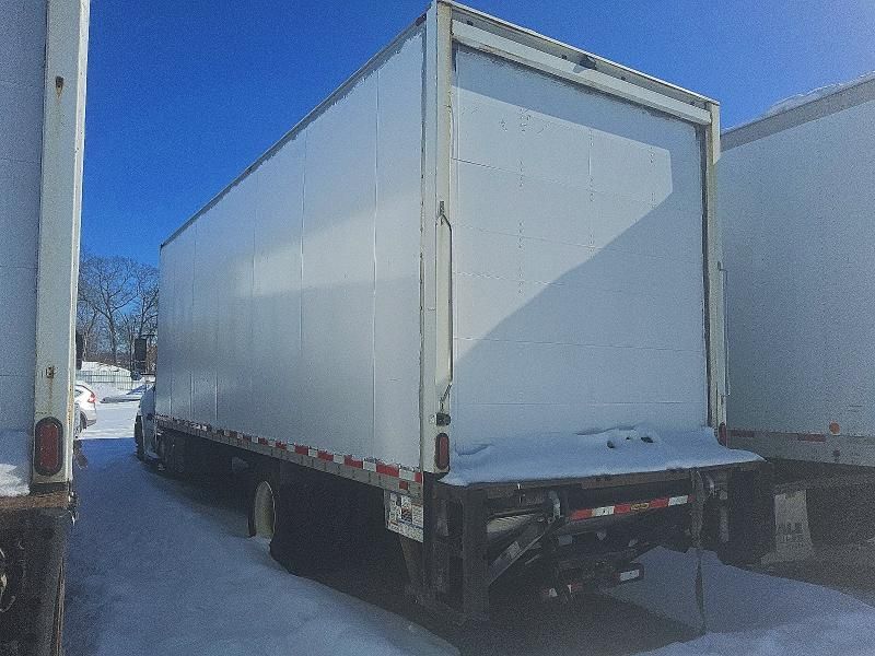 2017 Hino 268 BOX Truck