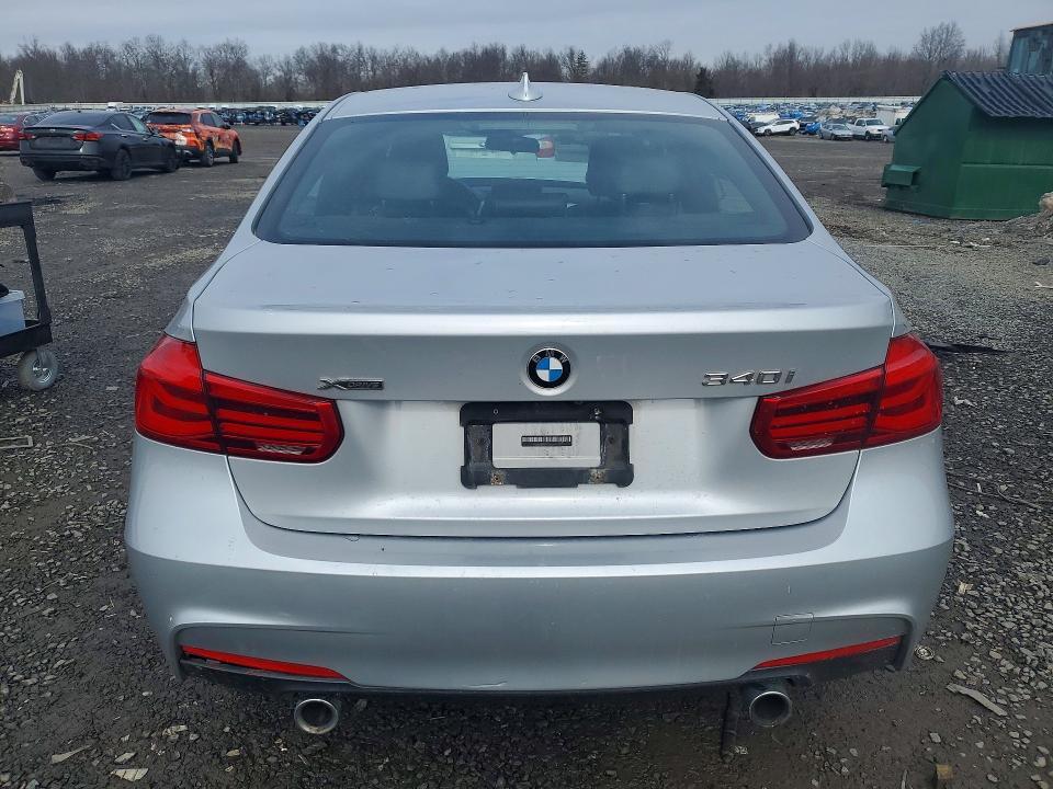 2018 BMW 340 xi