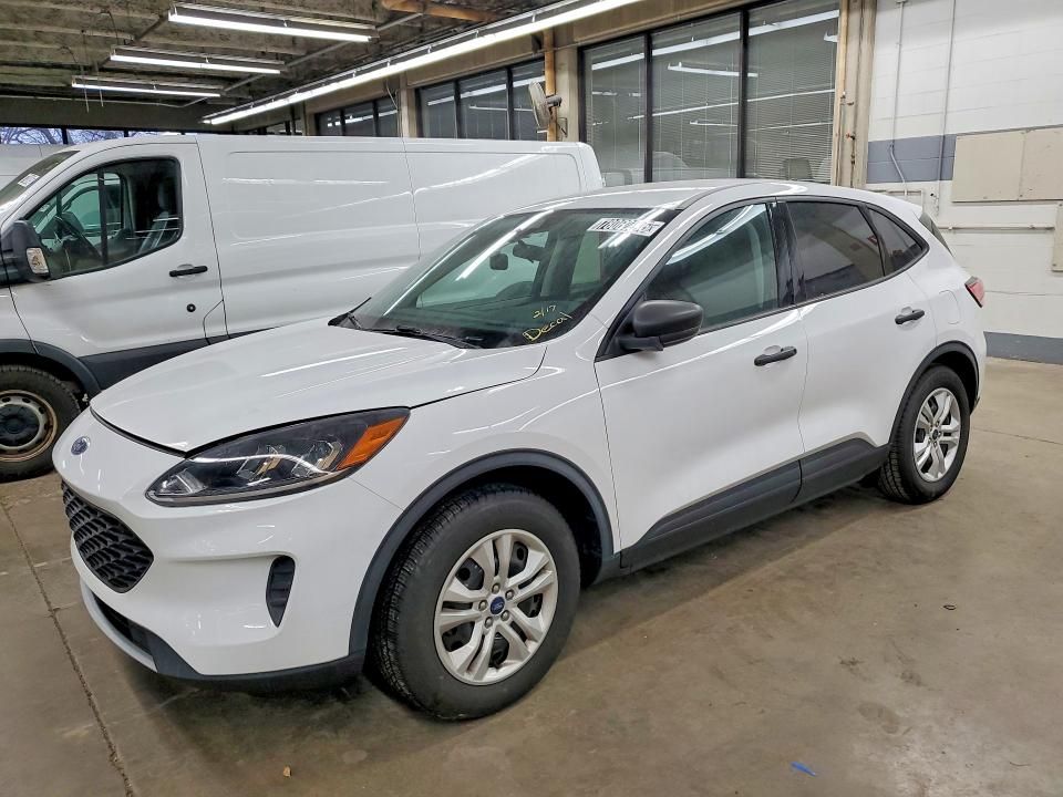 2021 Ford Escape s