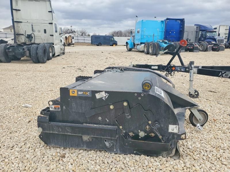 2024 John Deere Deerebroom