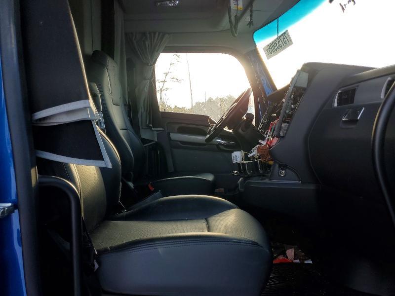 2023 Kenworth Construction T680