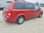 2009 Chrysler Town & Country lx