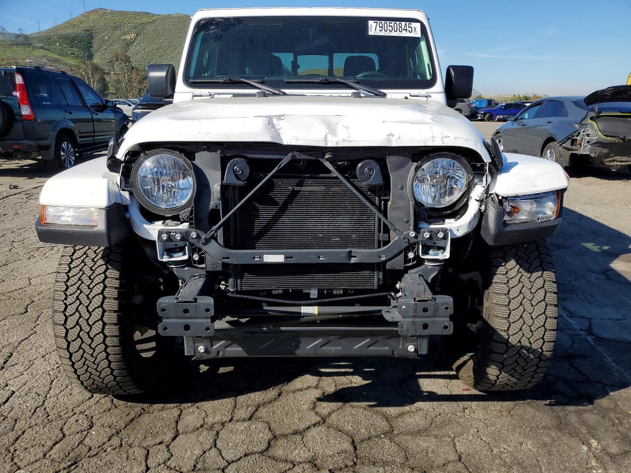 2024 Jeep Gladiator Sport