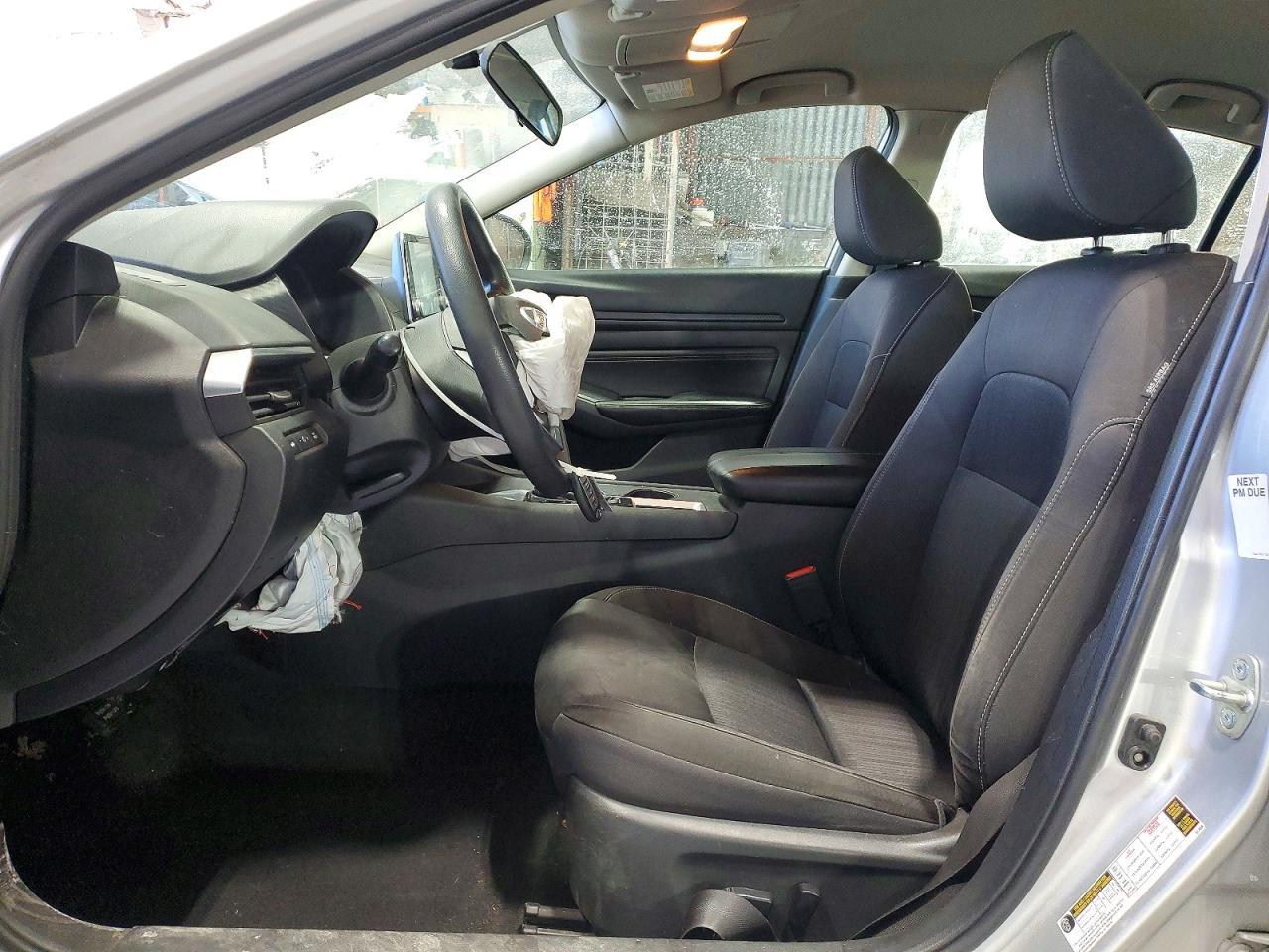 2020 Niss Altima 2.5 s