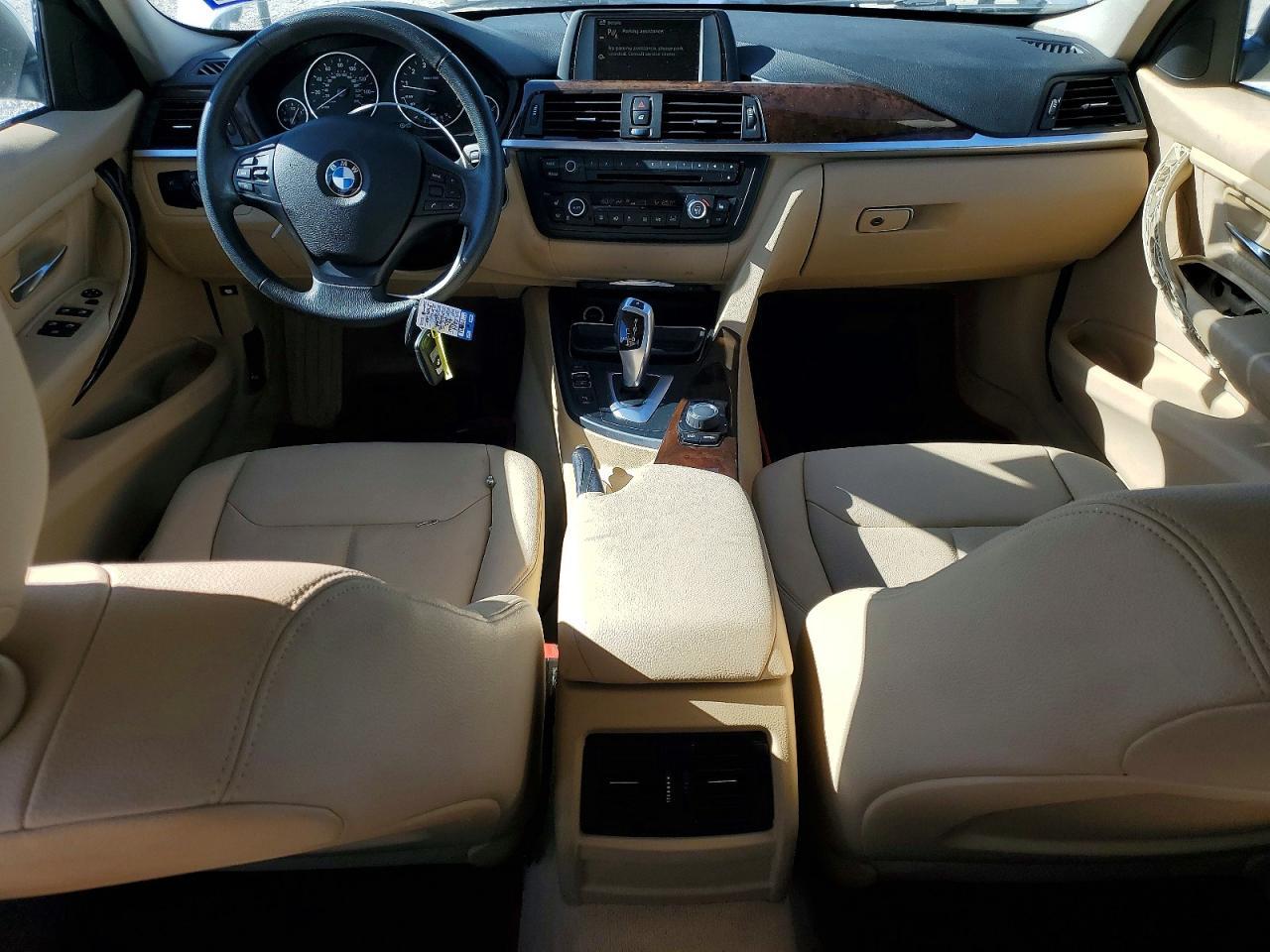 2014 BMW 320 i