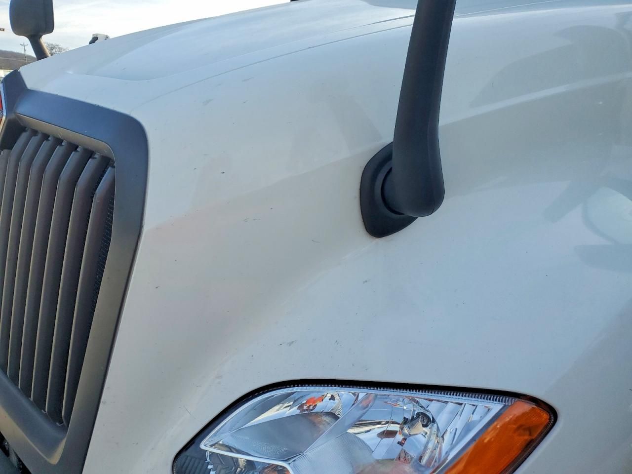 2022 International LT625-Semi Truck