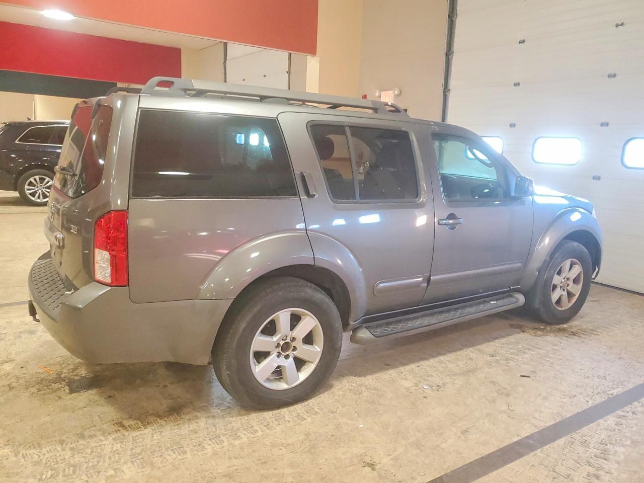 2008 Nissan Pathfinder s
