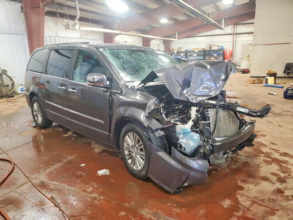 2016 Chrysler Town & Country Touring l