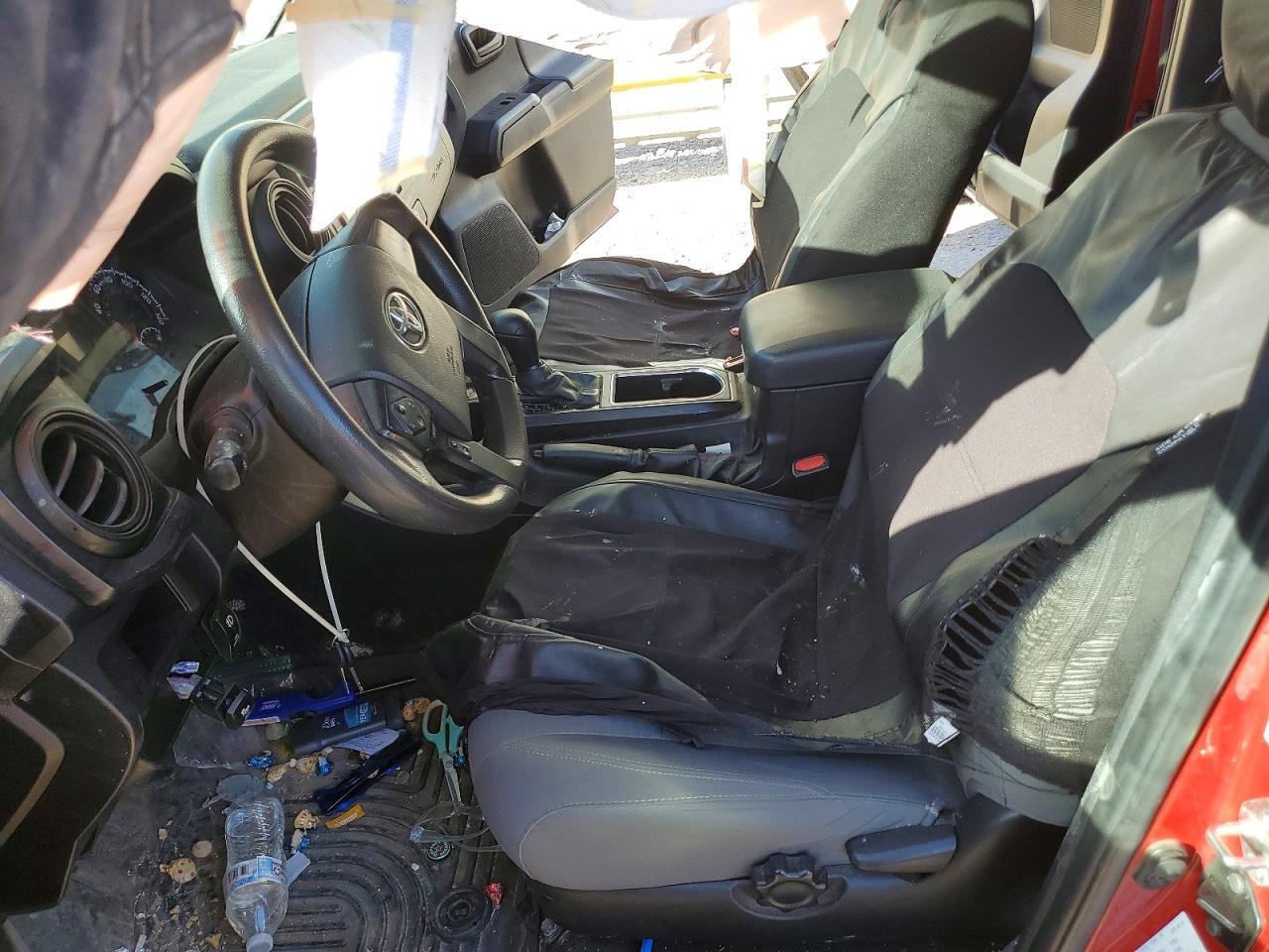 2016 Toyota Tacoma SR