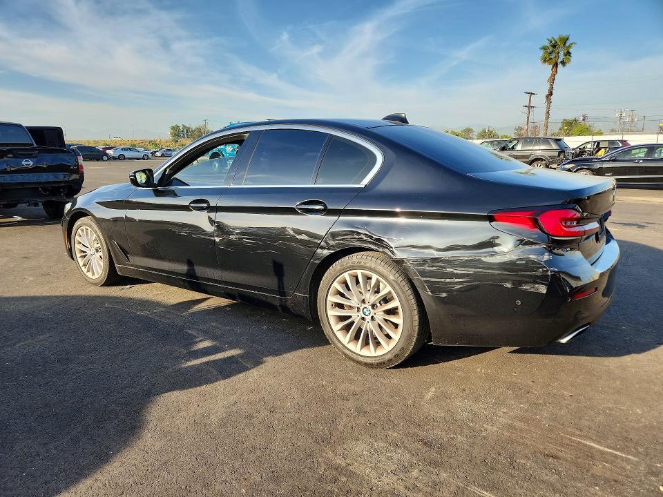 2021 BMW 530 i