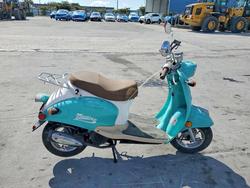 Vehiculos salvage en venta de Copart Miami, FL: 2020 Genu 2020 Other Motorcycle 50 CC GAS Scooter