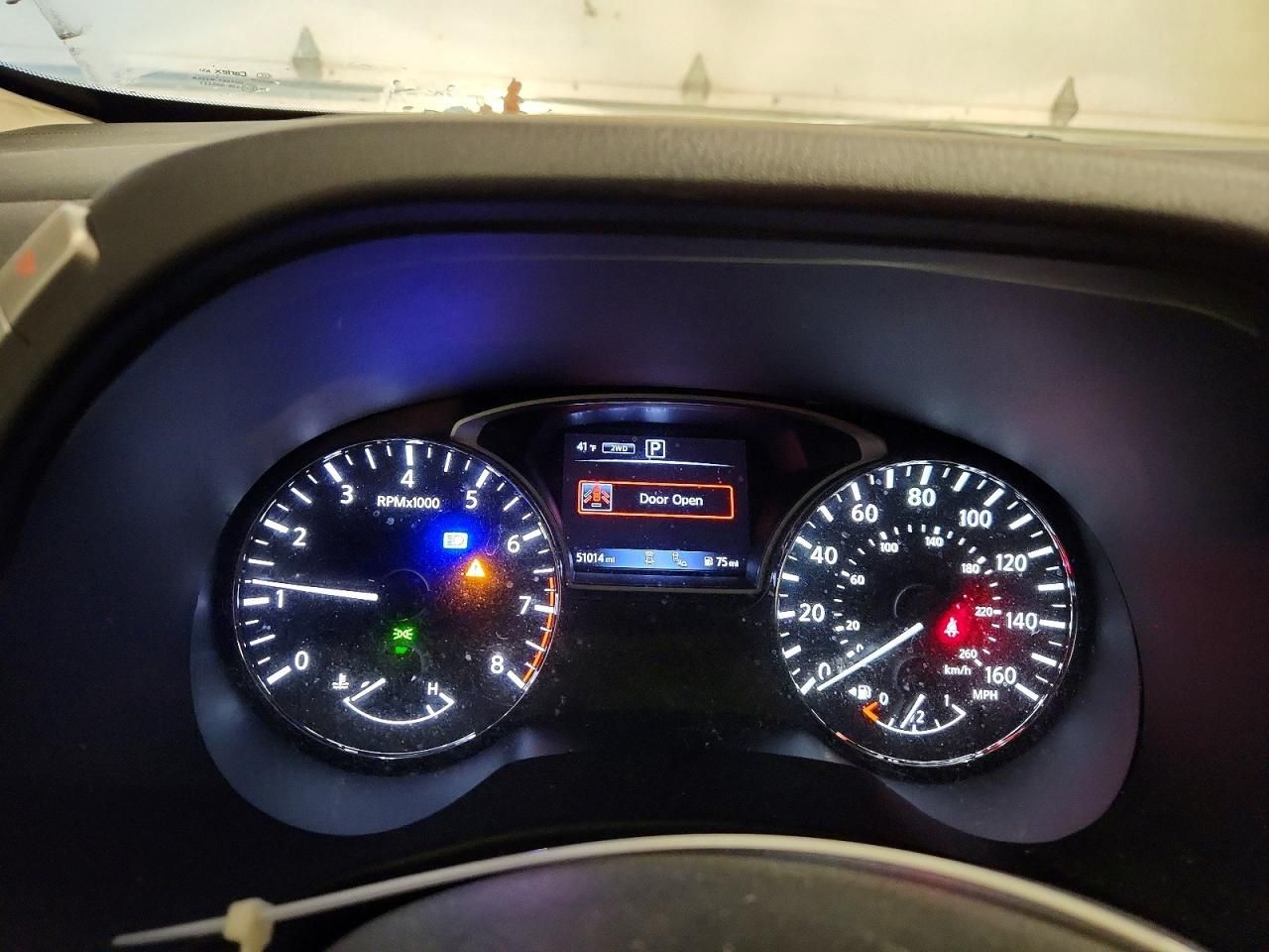 2020 Nissan Pathfinder sv