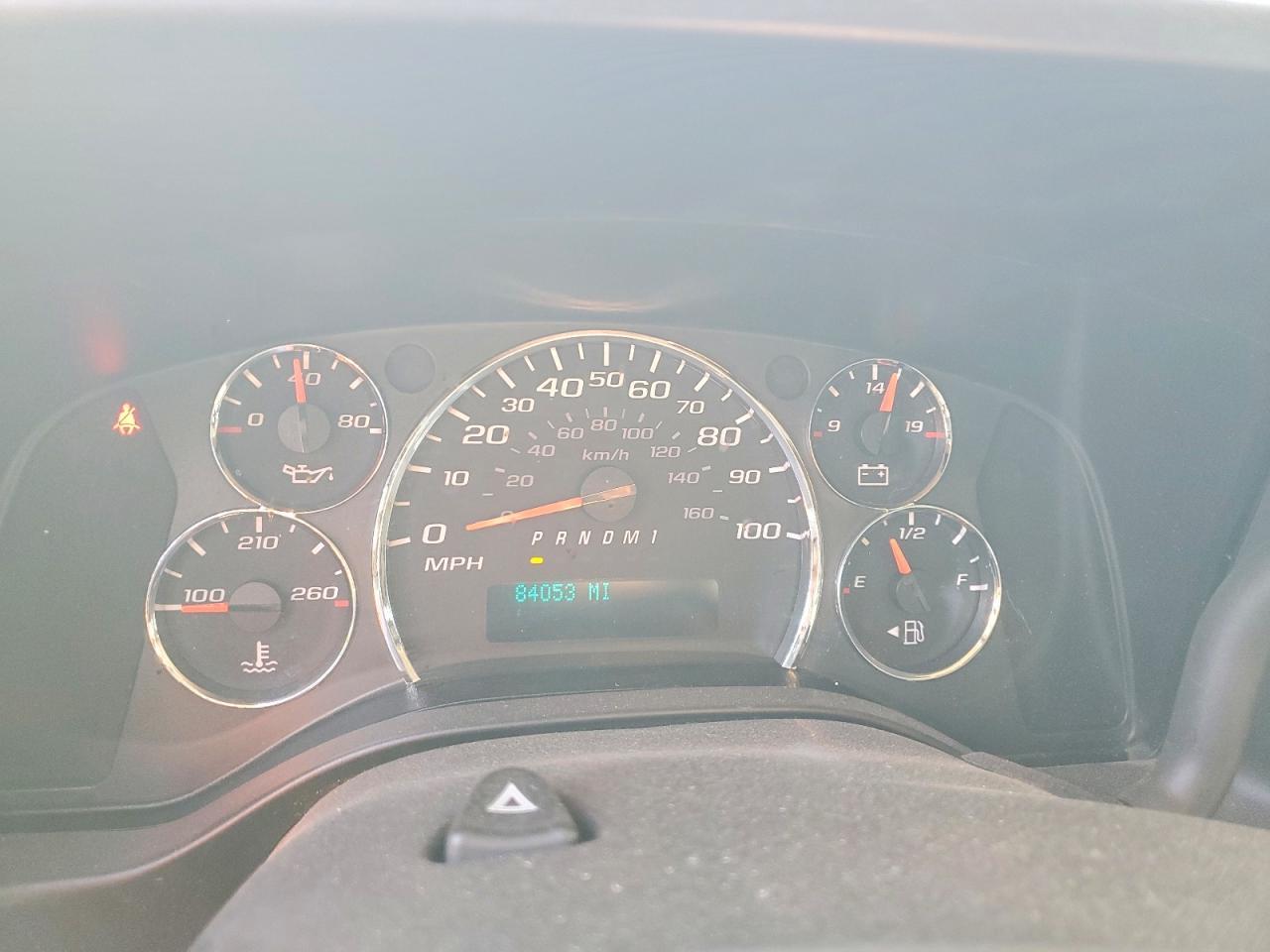 2018 GMC Savana 2500 Utility / Service Van