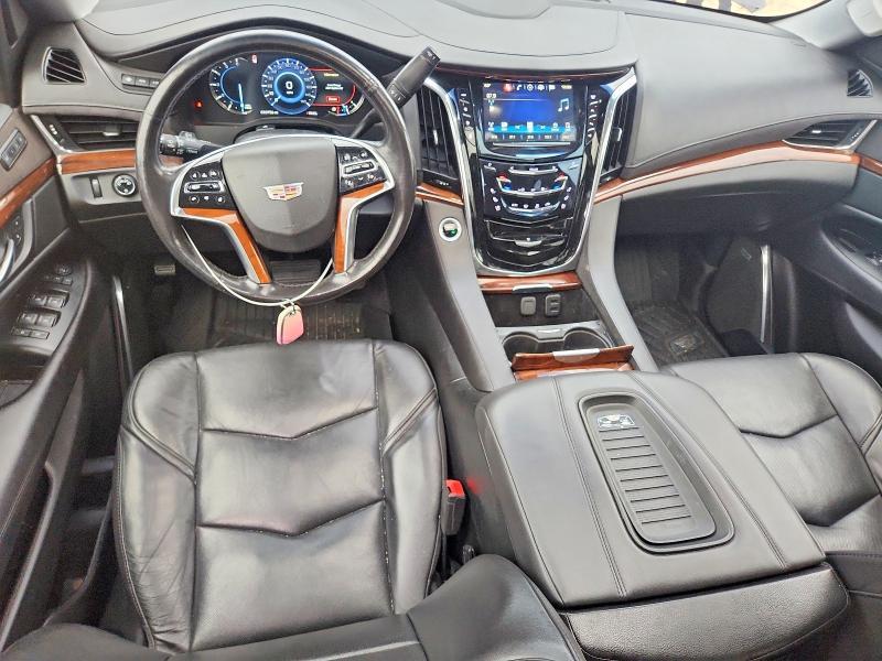 2018 Cadillac Escalade esv Luxury