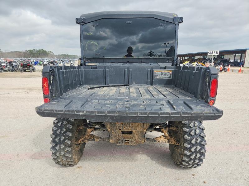 2024 Can-Am Defender Utility Vehicle