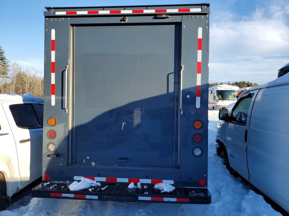 2021 Ford Transit Delivery Truck