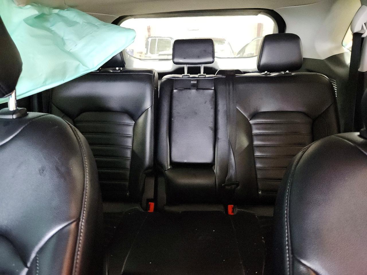 2019 Ford Edge sel