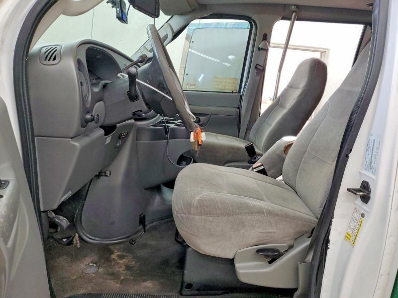 2007 Ford Econoline E350 Super Duty van