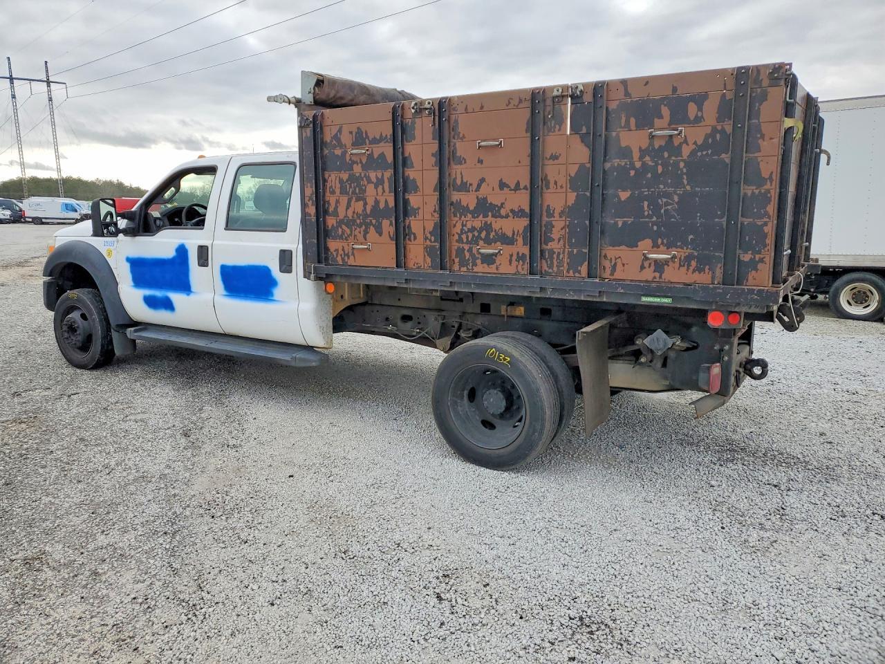 2015 Ford F450 Super Duty Flatbed Truck