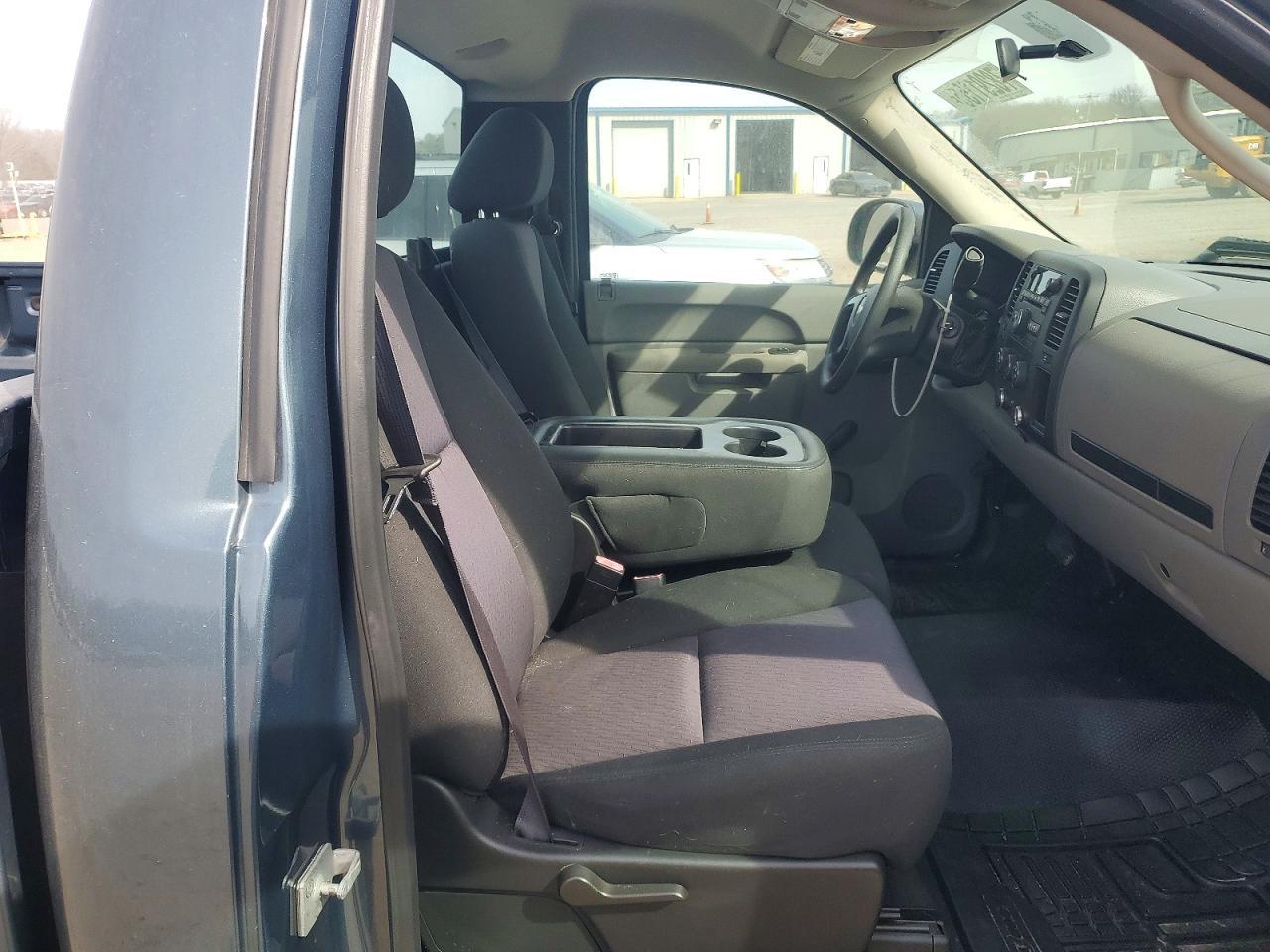 2013 Chevrolet Silverado C1500