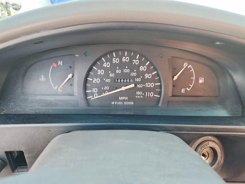 2002 Toyota Tacoma Base