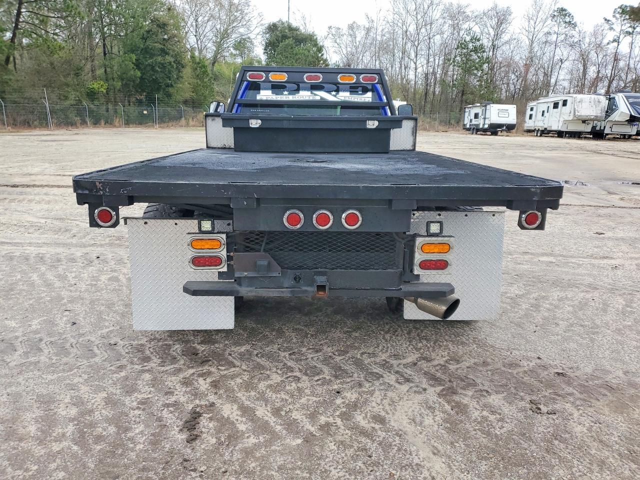 2001 Chevrolet Silverado Flatbed Truck