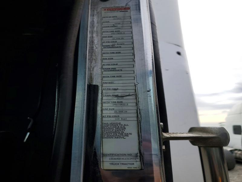 2012 Kenworth T660 Semi Truck