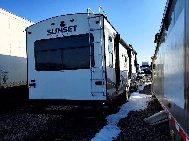 2018 Keystone Sunset Trail Camper