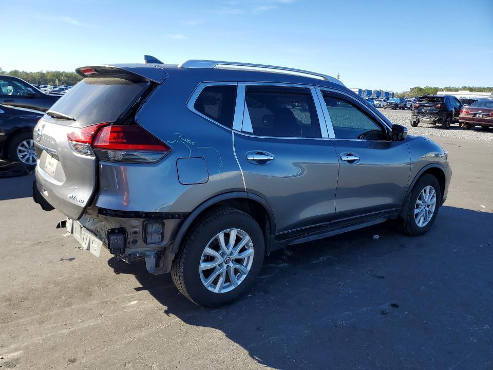 2019 Nissan Rogue sv