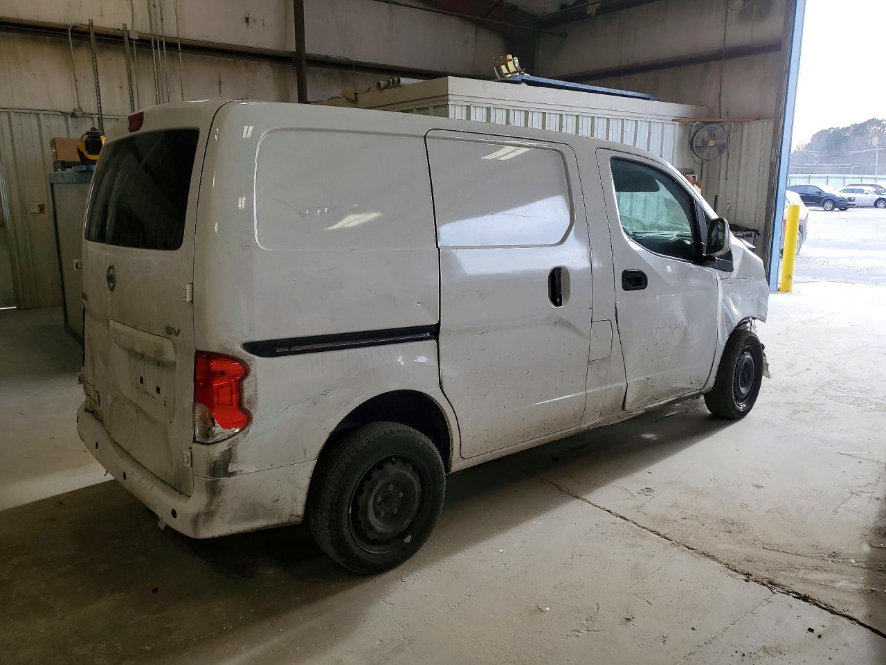 2020 Nissan NV200 SV