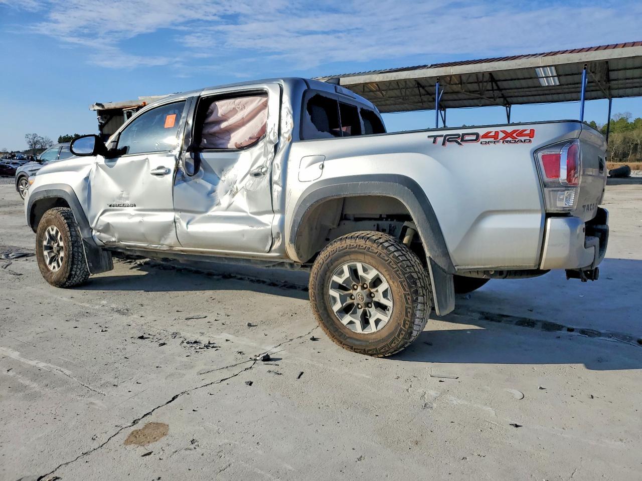 2022 Toyota Tacoma TRD OFF-Road