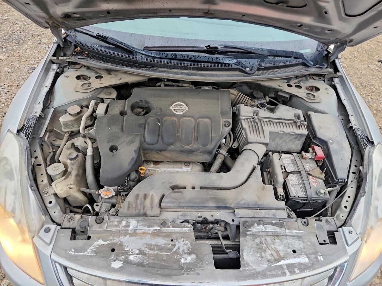 2012 Niss Altima 2.5