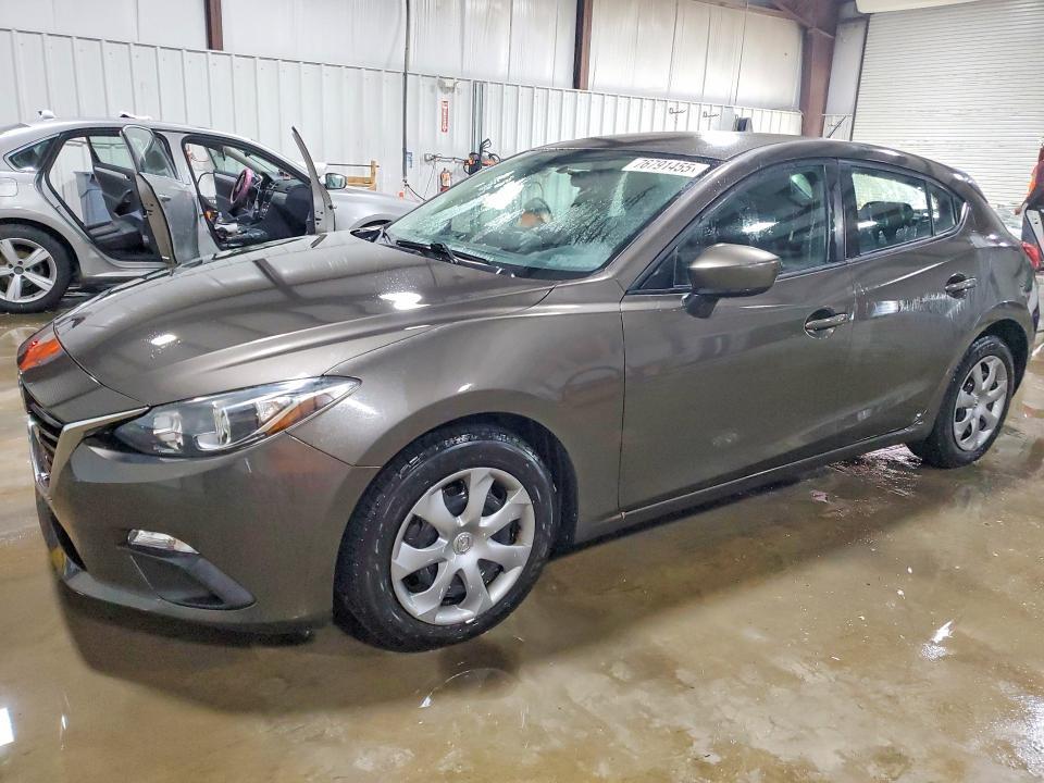 2015 Mazda 3 Sport
