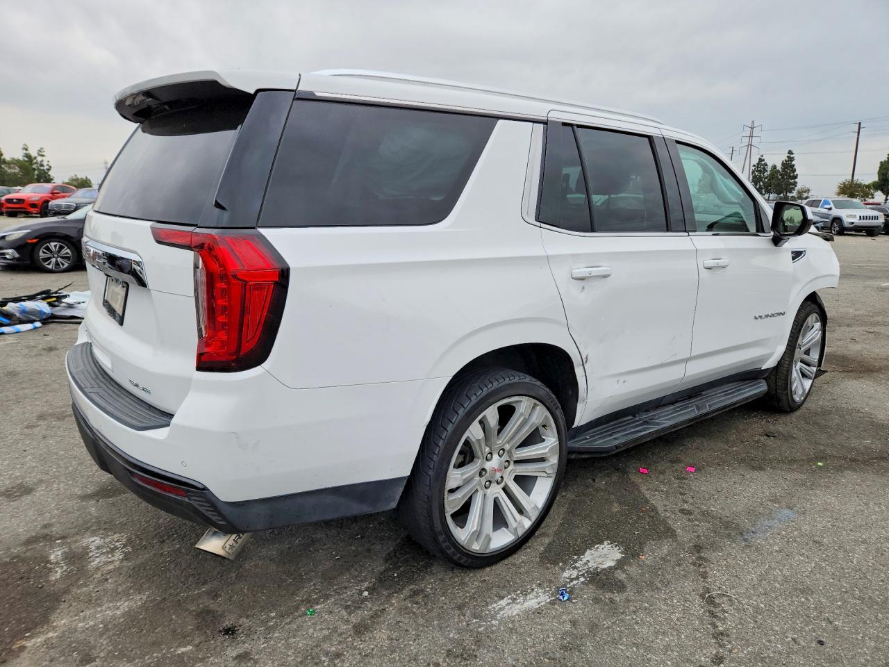 2021 GMC Yukon sle