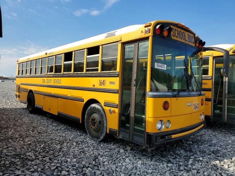 2004 Thomas School Bus-school bus